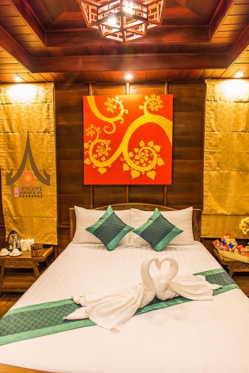 Sunlove Resort And Spa - Grand View Nakhon Pathom Phòng bức ảnh